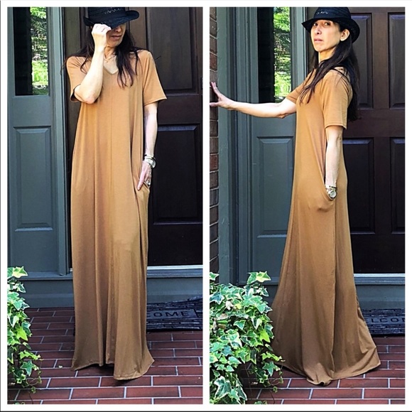 FABULOUS FAVORITE V NECK SIDE POCKETS MAXI DRESS - Picture 3 of 5